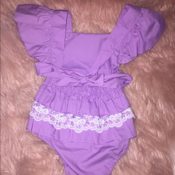 6/9 months boutique NEW baby romper - Picture 2 of 2